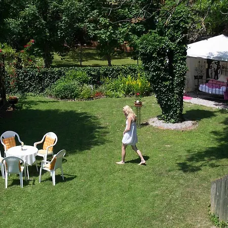 斯提西恩豪斯旅馆 * 法克湖